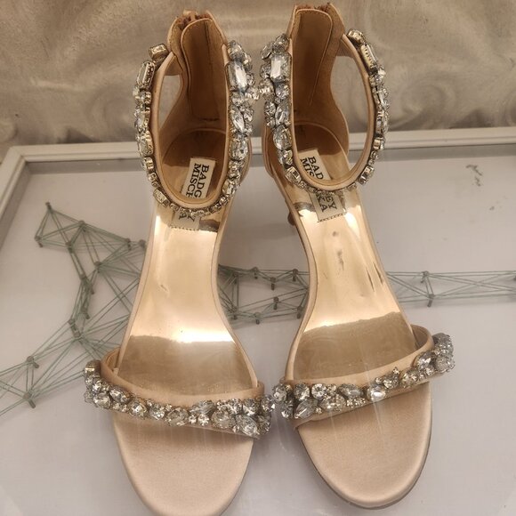 Badgley Mischka Embellished heeled sandals. NWT. Size 6 - Picture 2 of 8